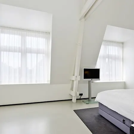 아파트호텔 Urban Residences 4*