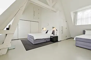 Urban Residences Aparthotel