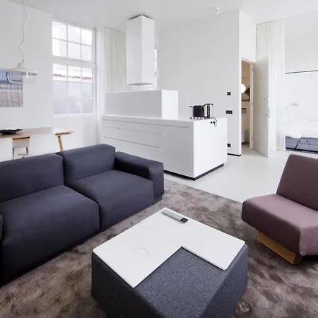 Urban Residences 아파트호텔